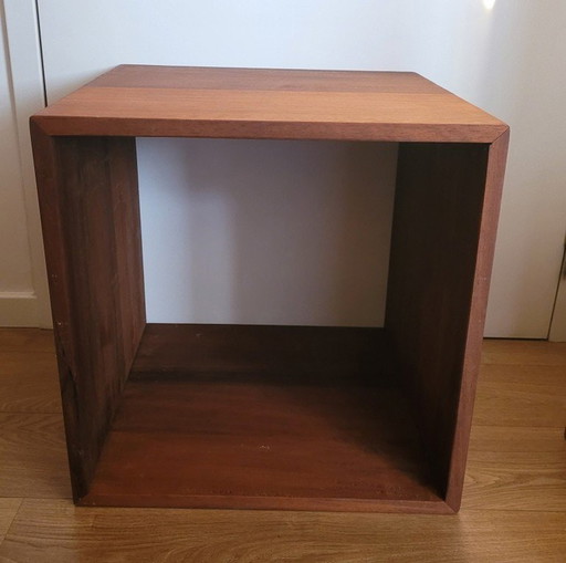 Beautiful Solid Teak Cube 50 x 50 cm