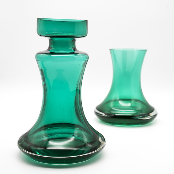 Image 1 of Kristallglaswerk Hirschberg Crystal Glass Vase Duo Retro Space-age Pop-art Green