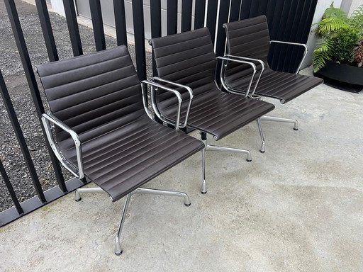 3X Vitra Eames Ea108 Leather Chairs