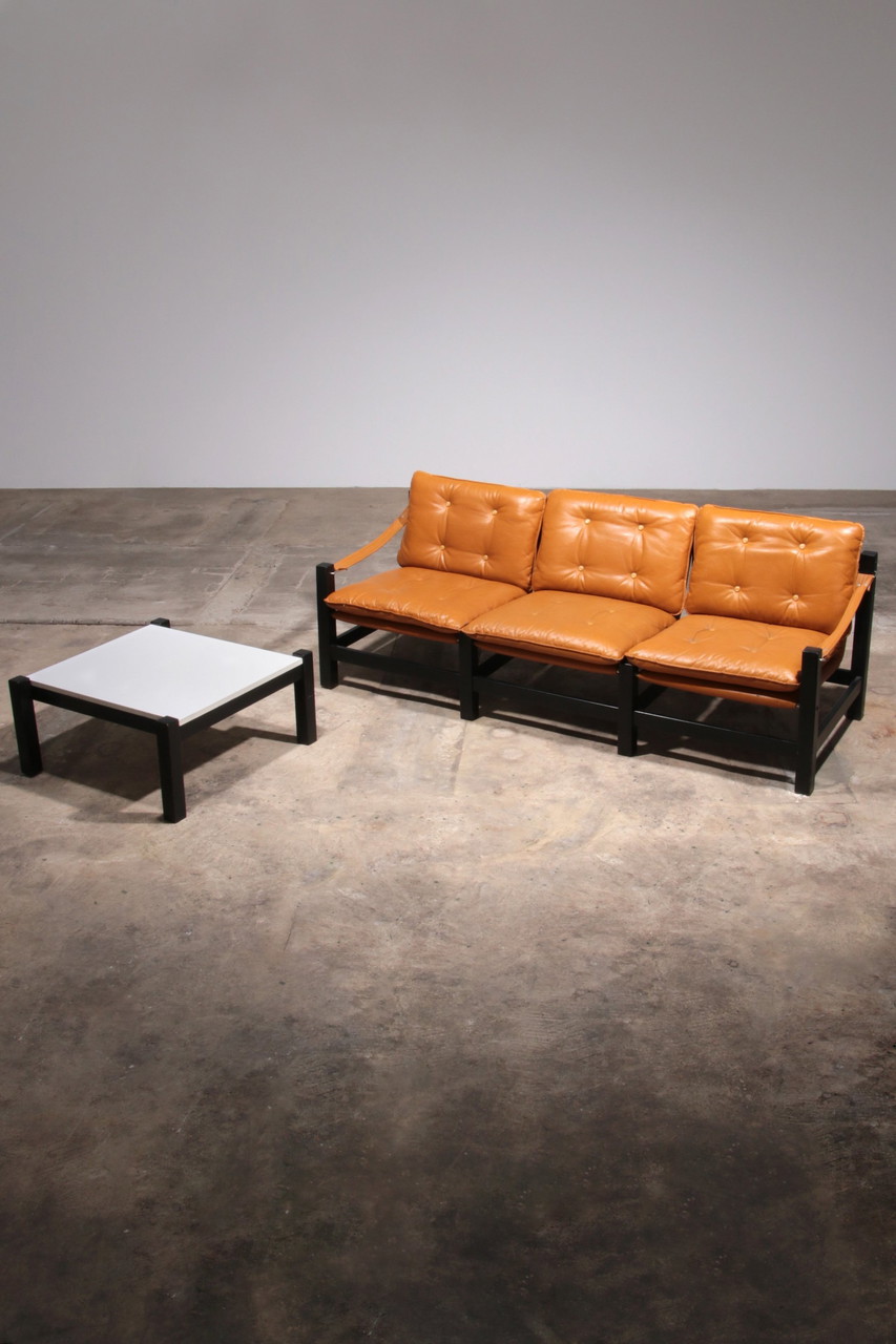 Vintage Leather Three-Seater Sofa With Coffee Table Set €1,250