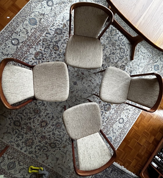 Image 1 of Drylund Dining Table Chairs