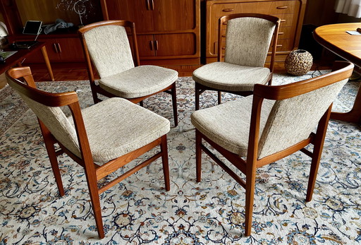 Drylund Dining Table Chairs