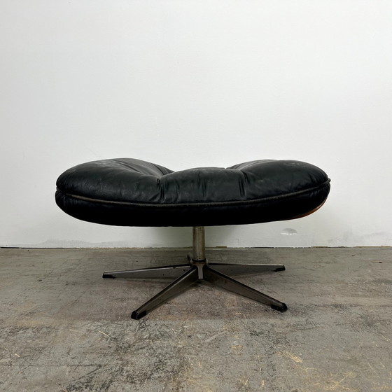 Image 1 of Original Martin Stoll lounge chair & ottoman for Giroflex