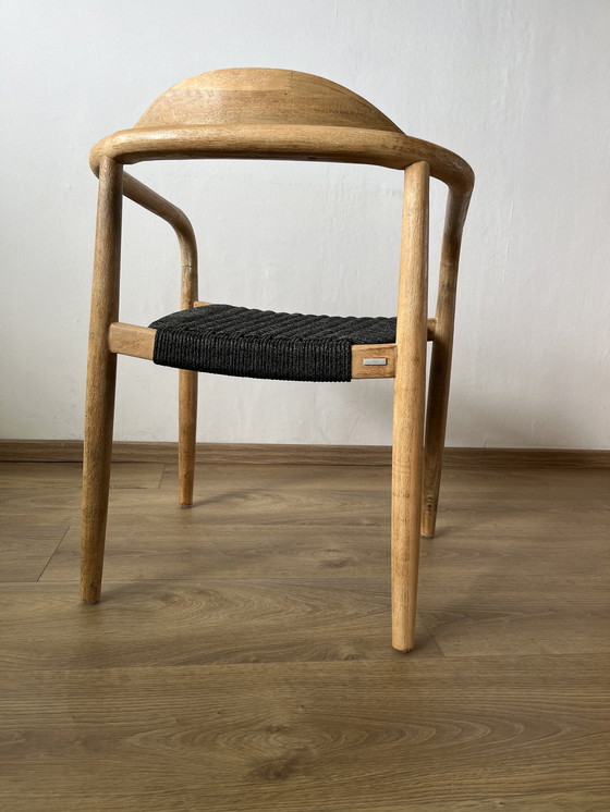 Image 1 of Silla Kave home Nina chair