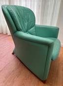 Leolux Excalibur armchairs and sofa