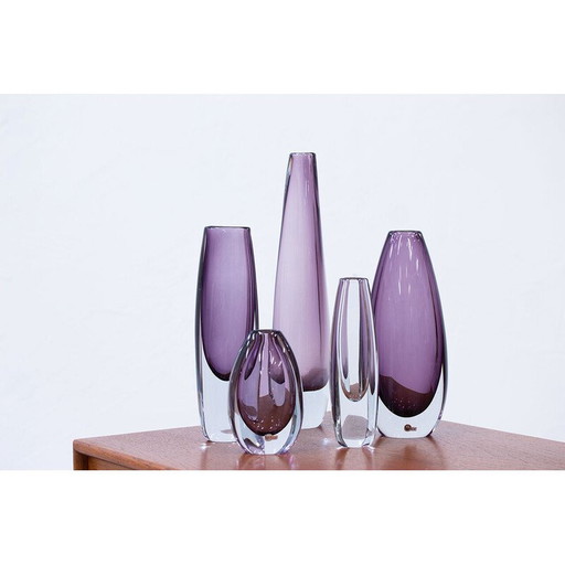 Set of 5 vintage glass vases by Gunnar Nylund and Asta Strömberg for Strömbergshyttan, Sweden 1950