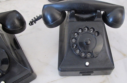 2 Analog Bakelite Phones With Dial