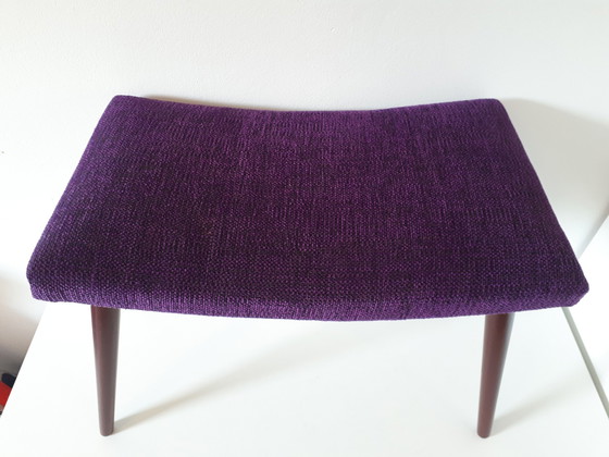 Image 1 of Poggiapiedi vintage anni '50, poggiapiedi viola appena rivestito