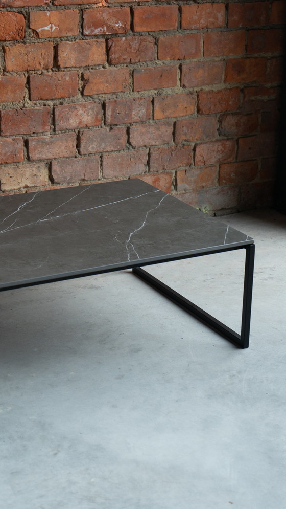 Image 1 of Coffee table grey ceramic