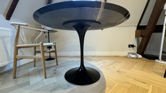 Image 1 of Knoll Table Tulipe 107Cm