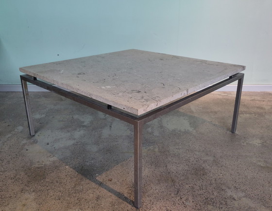 Image 1 of Table basse en travertin