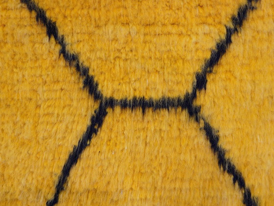 Image 1 of Berber Rug - 259 Cm X 154 Cm - Yellow And Black