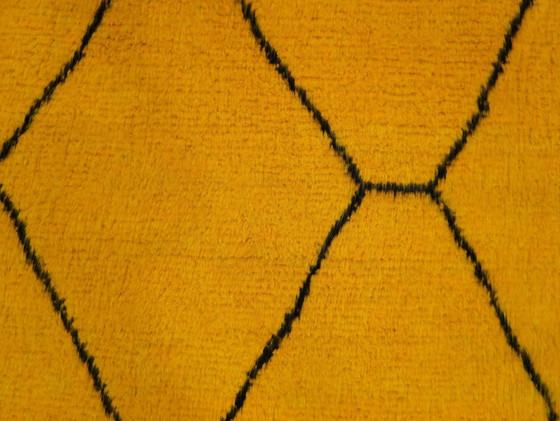 Image 1 of Berber Rug - 259 Cm X 154 Cm - Yellow And Black