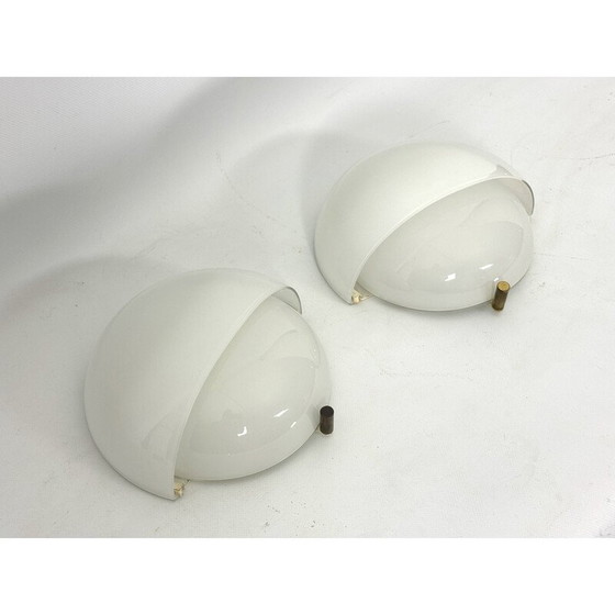 Image 1 of Pair of vintage Mania wall lamp in Murano glass and brass by Vico Magistretti for Artemide, Italy 1960