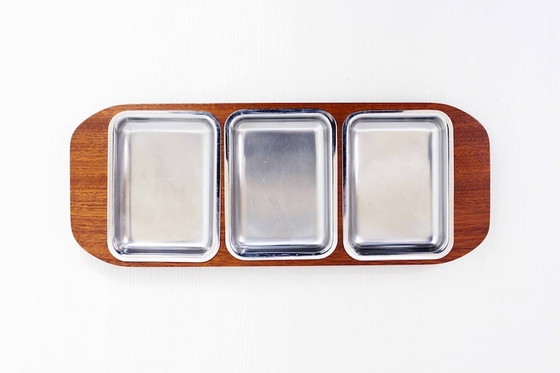 Image 1 of Serving tray with ramekins 