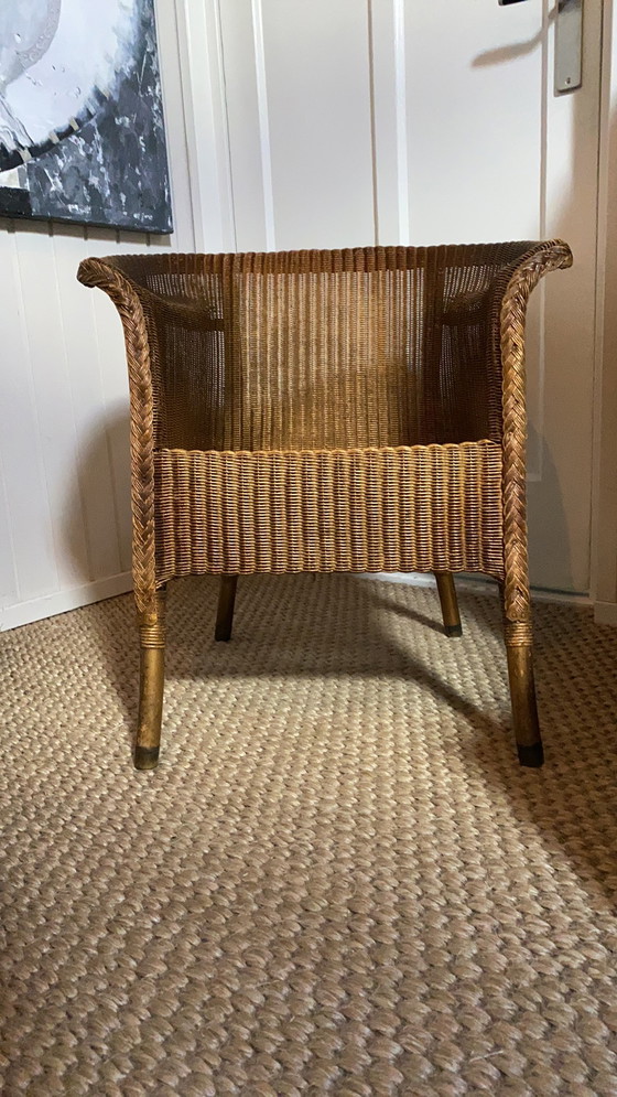 Image 1 of 2x Lloyd Loom armchair