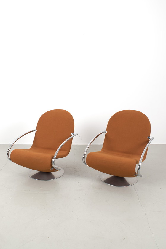 Image 1 of 2x Verner Panton chair