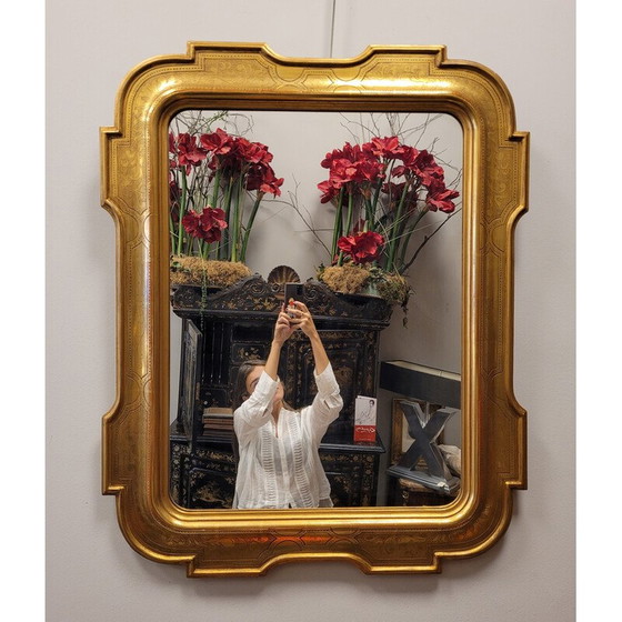 Image 1 of Vintage mirror in carved and gilded wood, Italy