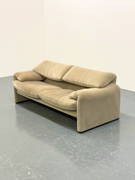 Beige Velvet Cassina Maralunga 2-Seater Sofa By Vico Magistretti