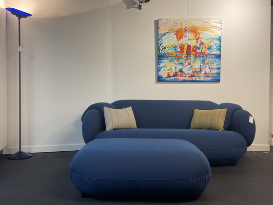 Image 1 of Leolux Pulla 3 seater sofa plus hocker