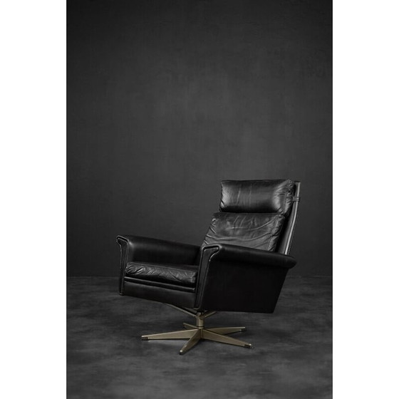 Image 1 of Vintage black leather swivel armchair by Georg Thams, Denmark 1960s