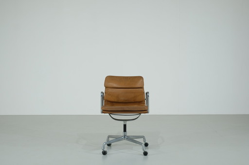 Soft Pad By Charles And Ray Eames For Herman Miller - 1970S