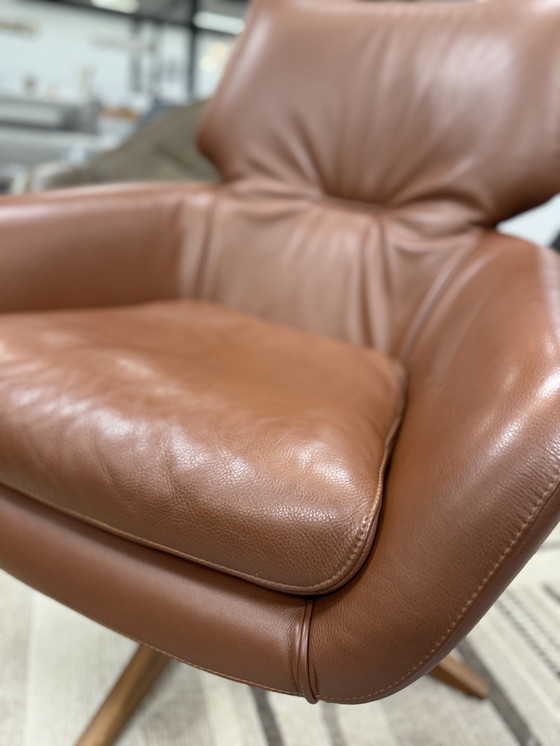 Image 1 of Leolux Lloyd Fauteuil Cuir Raffiné