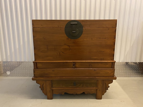 Image 1 of 2 boîtes de mariage chinoises d'époque