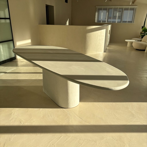 Mortex Dining Table