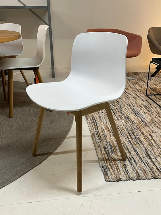 Image 1 of Sillas de comedor blancas Hay Aac12