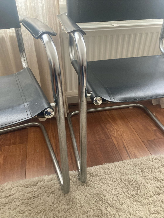 Image 1 of 1 x Vintage Chair