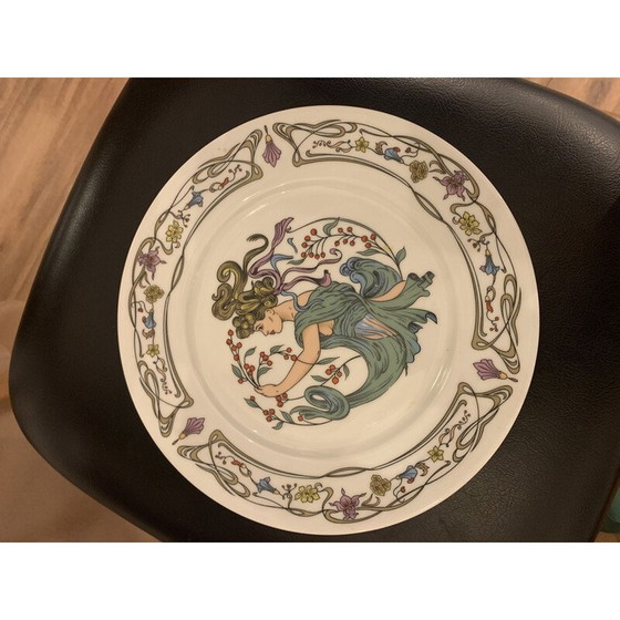Image 1 of 6 flat vintage plates, France