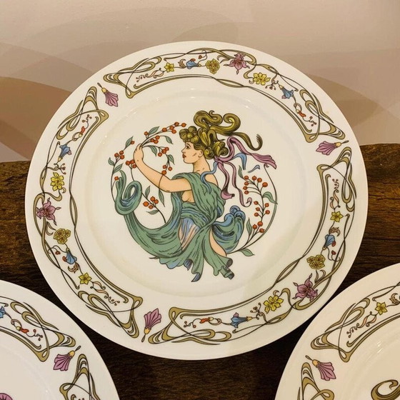 Image 1 of 6 flat vintage plates, France