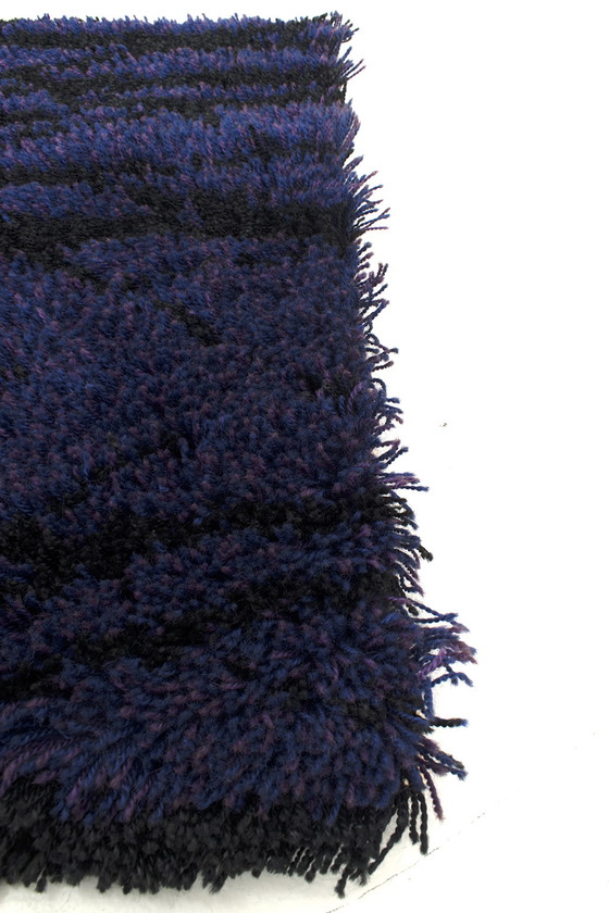 Image 1 of High-pile rug