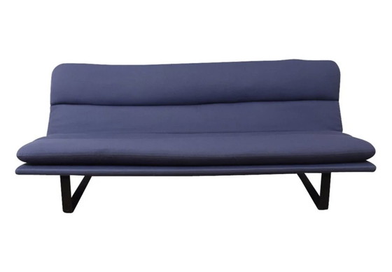 Image 1 of Artifort 3-seater sofa by Kho liang Ie