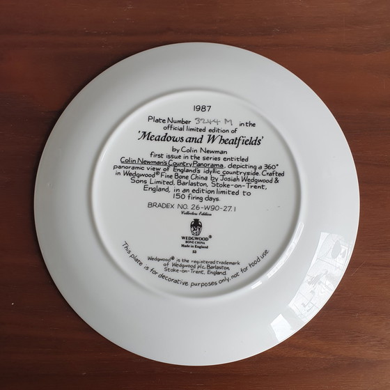 Image 1 of Platos de porcelana Wedgewood (2 piezas), década de 1980