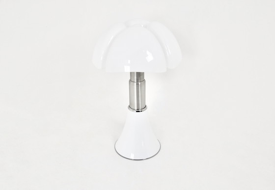 Image 1 of White Pipistrello Table Lamp By Gae Aulenti For Martinelli Luce