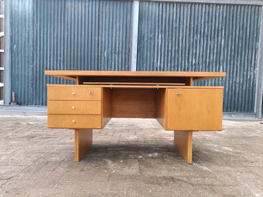 Mid-Century Modern Desk - Workspace Solution