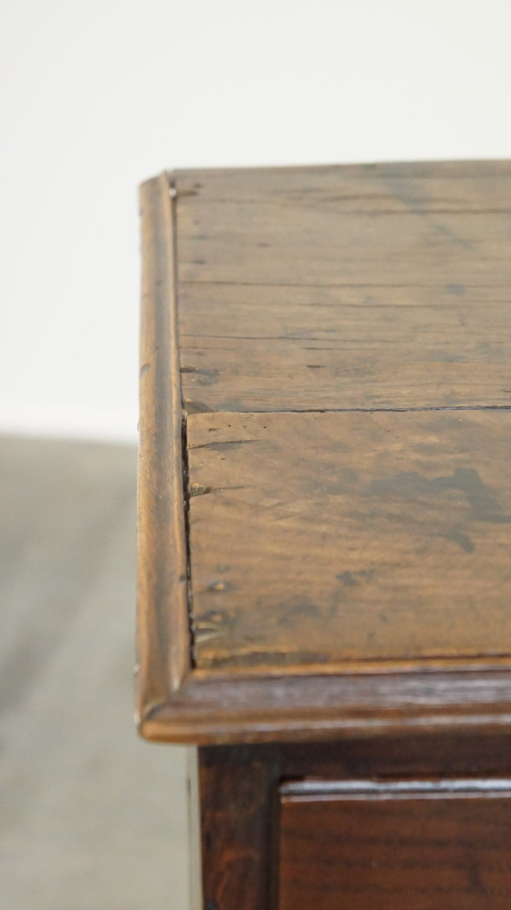 Image 1 of Oak Chest of Drawers With 5 Drawers