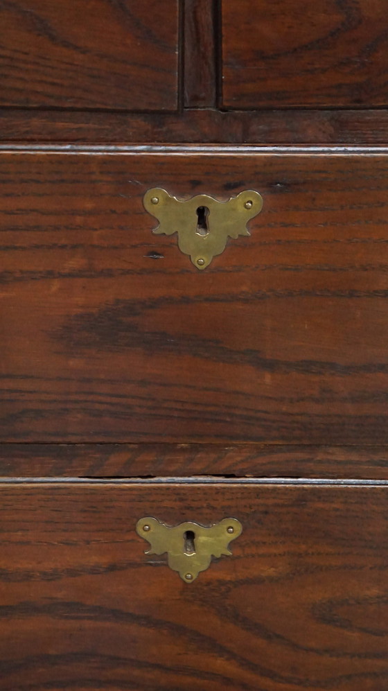 Image 1 of Oak Chest of Drawers With 5 Drawers