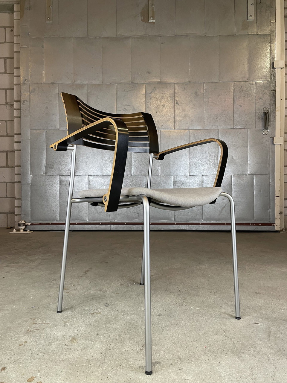 4X Fritz Hansen Runner Chair | €795 | Whoppah