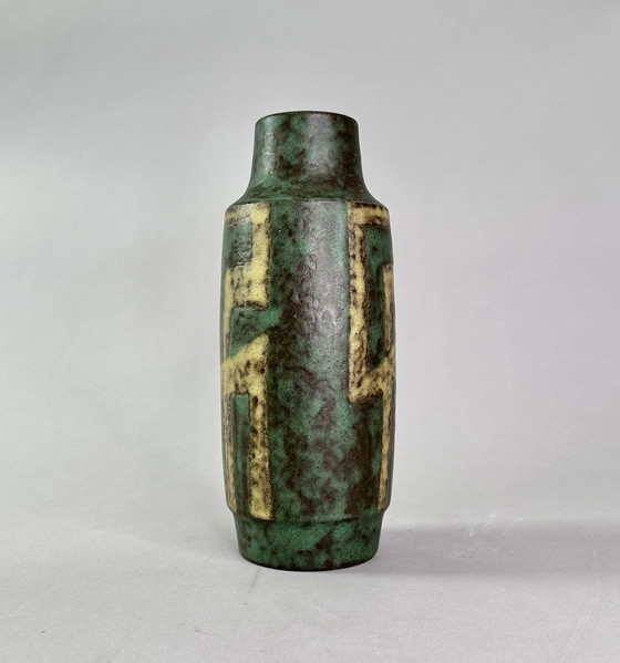 Image 1 of Cor Unum vase design Jan Schuurkes