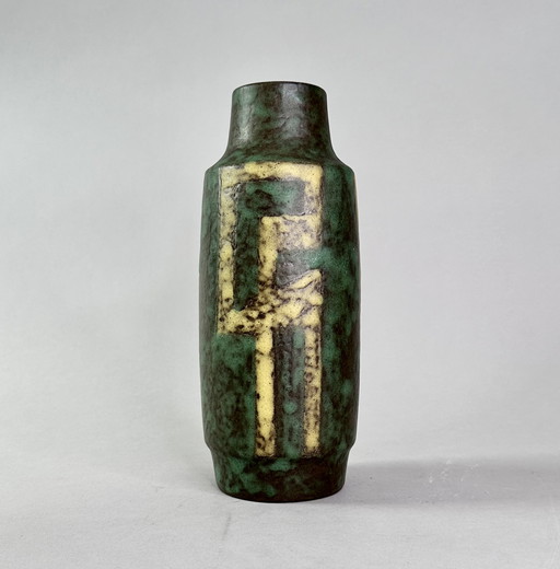 Cor Unum vase design Jan Schuurkes