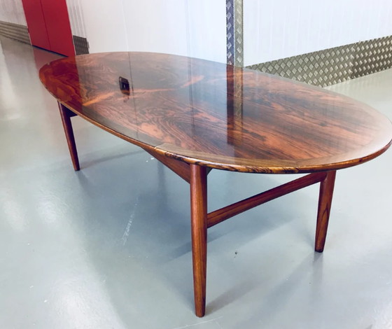 Image 1 of Table basse en bois de rose