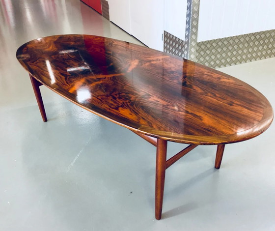 Image 1 of Table basse en bois de rose