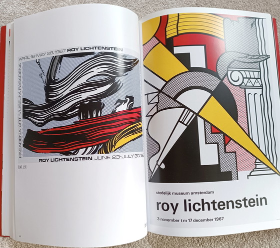 Image 1 of Roy Lichtenstein poster boek