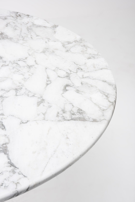 Image 1 of Mesa de comedor con pedestal - M1 - Angelo Mangiarotti