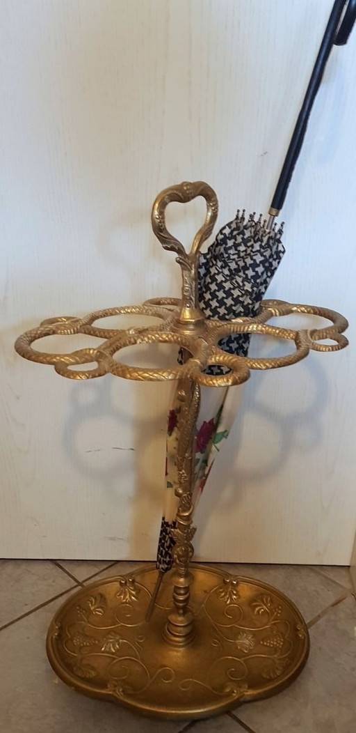 Brass Umbrella Stand With Snake Decor