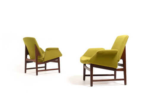 Rare Pair of Danish Easychairs, Mod. 451 by Illum Wikkelsø 1960s.