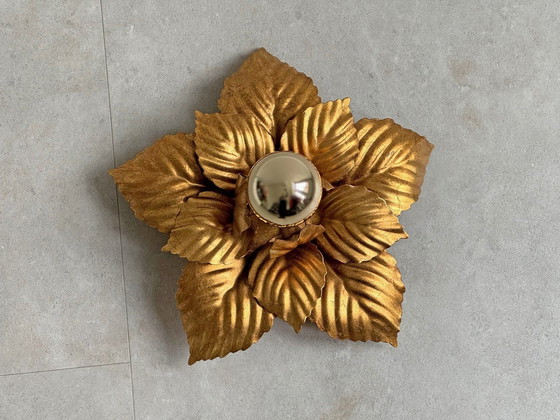 Image 1 of 1X Brass Flower Wall Lamp / Ceiling Light - Hollywood Regency